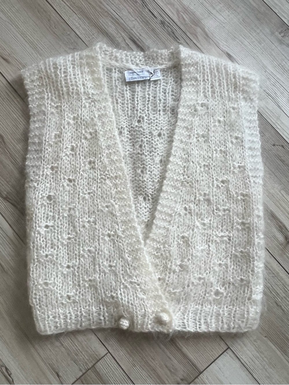 Vintage Ellen Tracy Hand Knit Cream V-Neck Mohair Sweater Vest